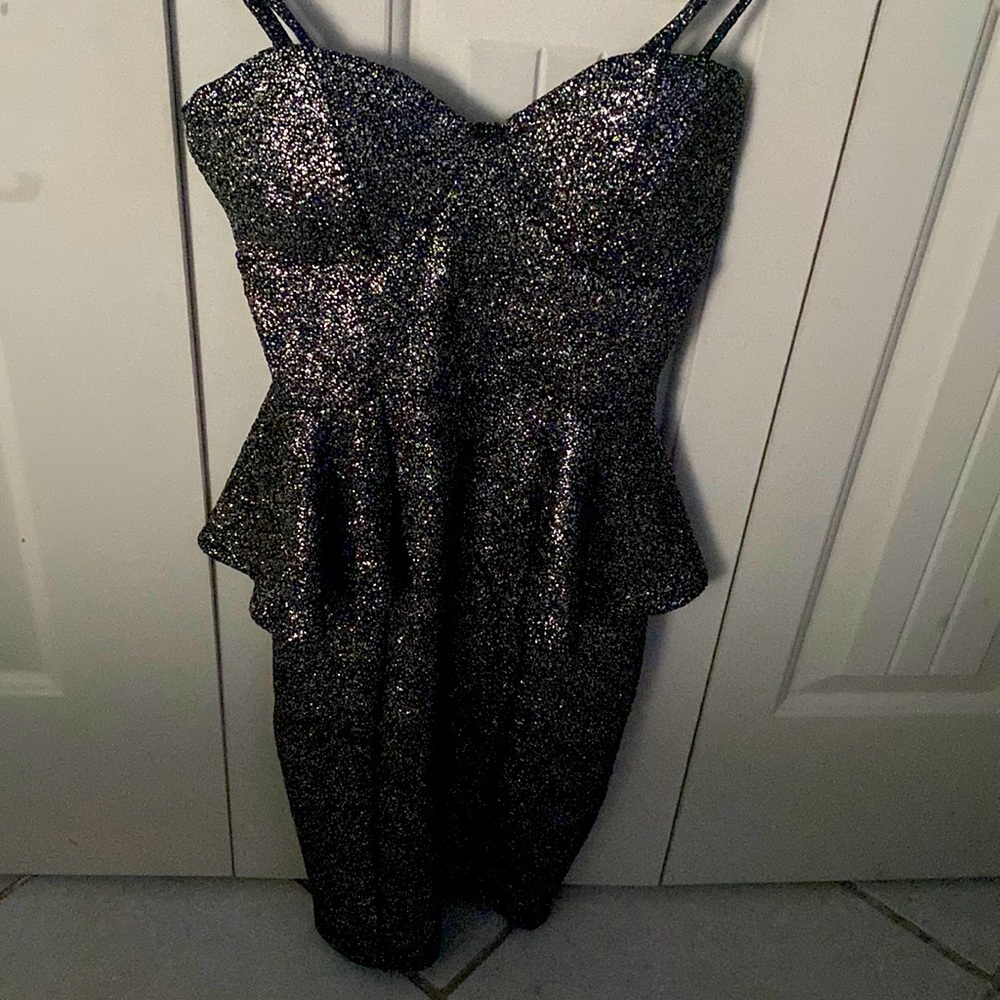 An XS dress